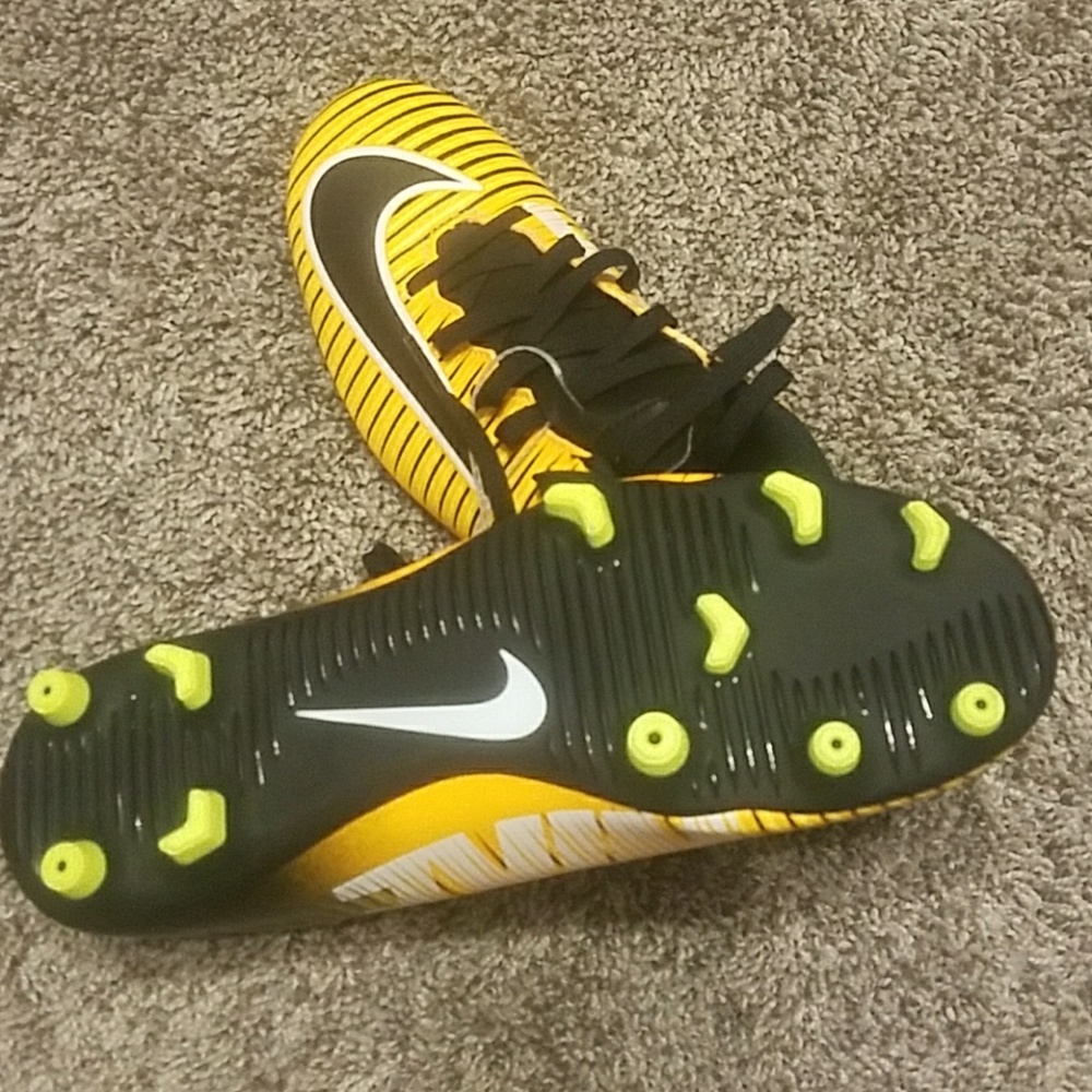 Nike Mercurial Vortex III 3 FG Black/Yellow Size 7